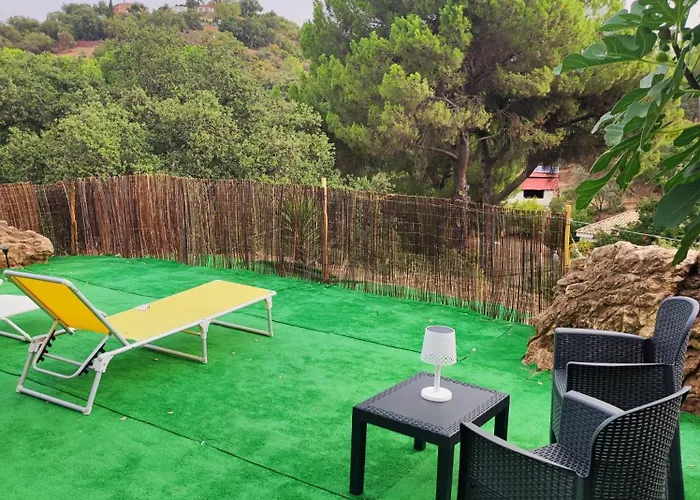 בית נופש El Rincon De Angela *